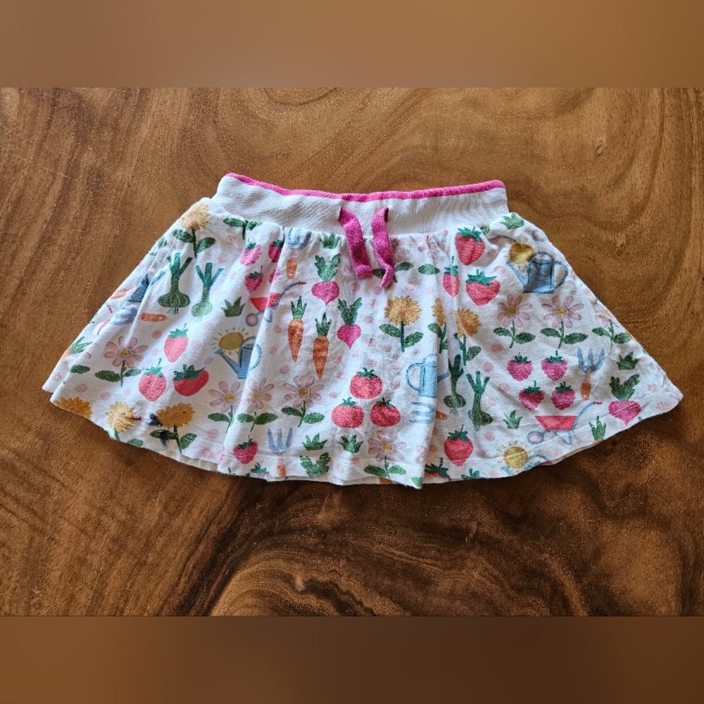 Mini Boden Size 5 - 6 Skort Pink and White Garden Print